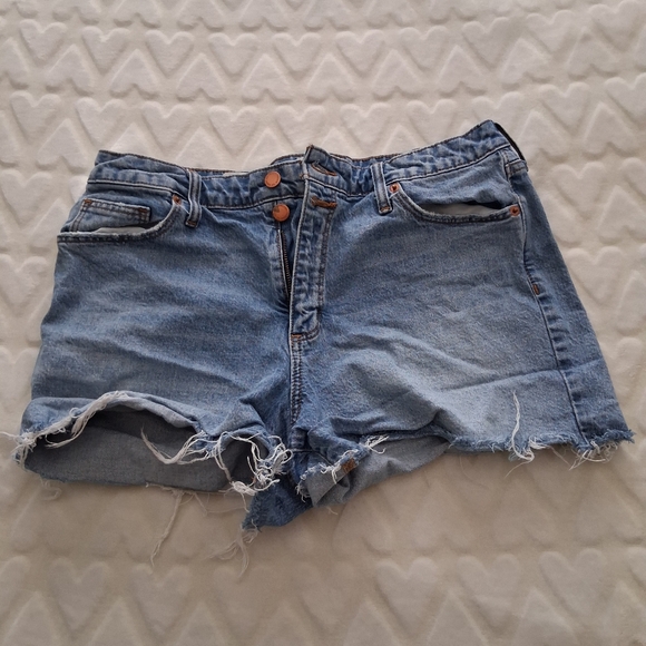Universal Thread Pants - Universal Thread Light Blue Distressed Denim Shorts